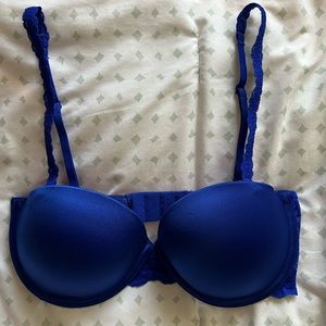 PINK Victoria’s Secret 32D Multi-Way Bra